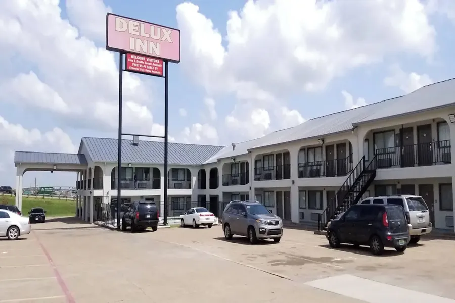 Delux Inn Mesquite Near I-30 Dallas hotel detail image 2