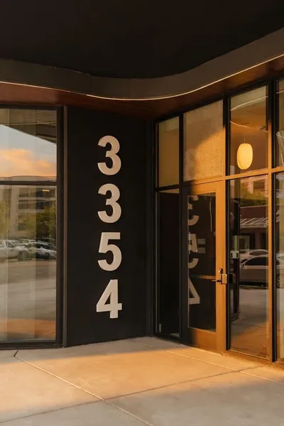 Ceros hotel detail image 2