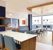 Holiday Inn Express And Suites Alexandria by IHG hotel detail image 4