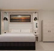 La Quinta Inn and Suites by Wyndham Torrance Redondo Beach hotel detail image 3
