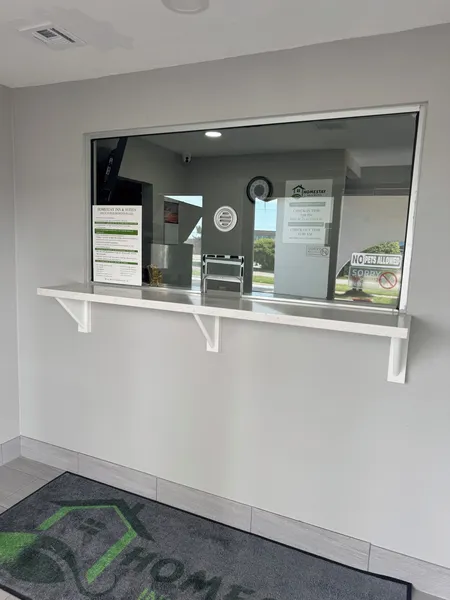 HomeStay Inn & Suites hotel detail image 2