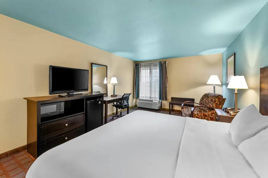 Red Lion Inn & Suites Blue Springs hotel detail image 6