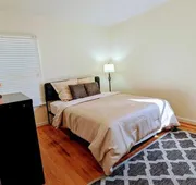 Convinient Location in Los Angeles hotel detail image 3