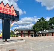 Rocky Mountain Lodge & Suites hotel detail image 5