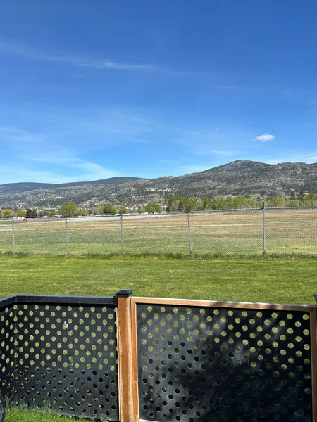 Skaha Lake Airport Inn & Suites hotel detail image 2