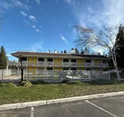 Shasta Vista Inn & Suites hotel detail image 4