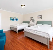 Tranquil Oakridge Mall Area Ensuite Stay hotel detail image 4