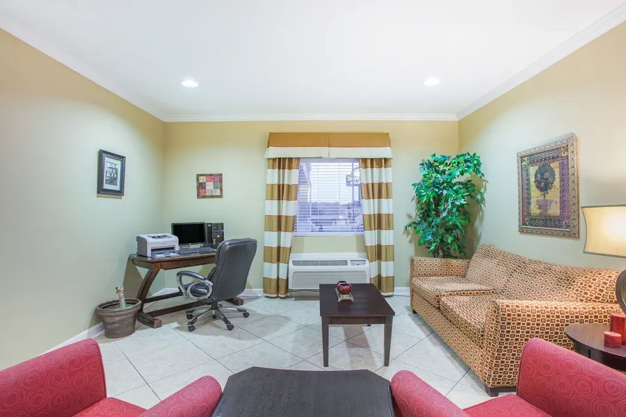 Days Inn & Suites by Wyndham Cabot hotel detail image 6