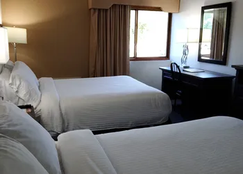 Klopfenstein Inn and Suites hotel thumbnail 8