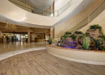 Indian Wells Resort Hotel hotel thumbnail 3