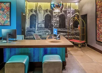SIRTAJ - Beverly Hills hotel thumbnail 6
