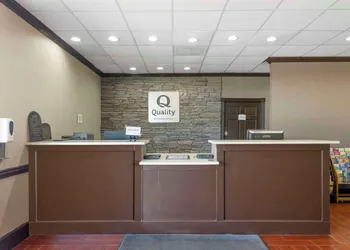 Quality Inn & Suites Hardeeville - Savannah North hotel thumbnail 3