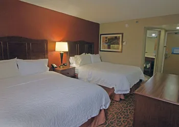 Hampton Inn Norfolk/Chesapeake (Greenbrier Area) hotel thumbnail 5