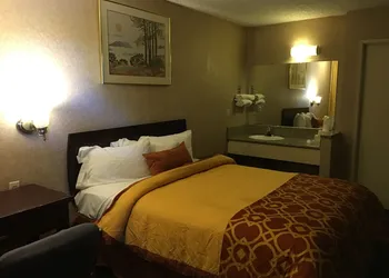 Executive Suites Inn hotel thumbnail 2