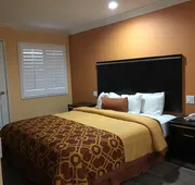 Executive Suites Inn hotel detail image 3