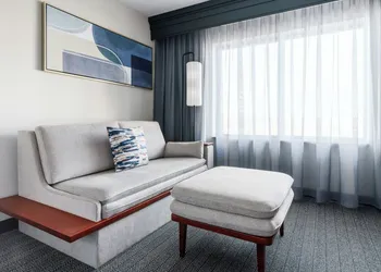 Courtyard By Marriott Farmington hotel thumbnail 6