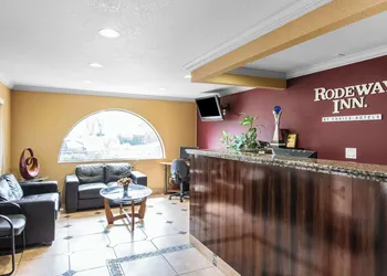 Rodeway Inn Escondido Downtown hotel thumbnail 5