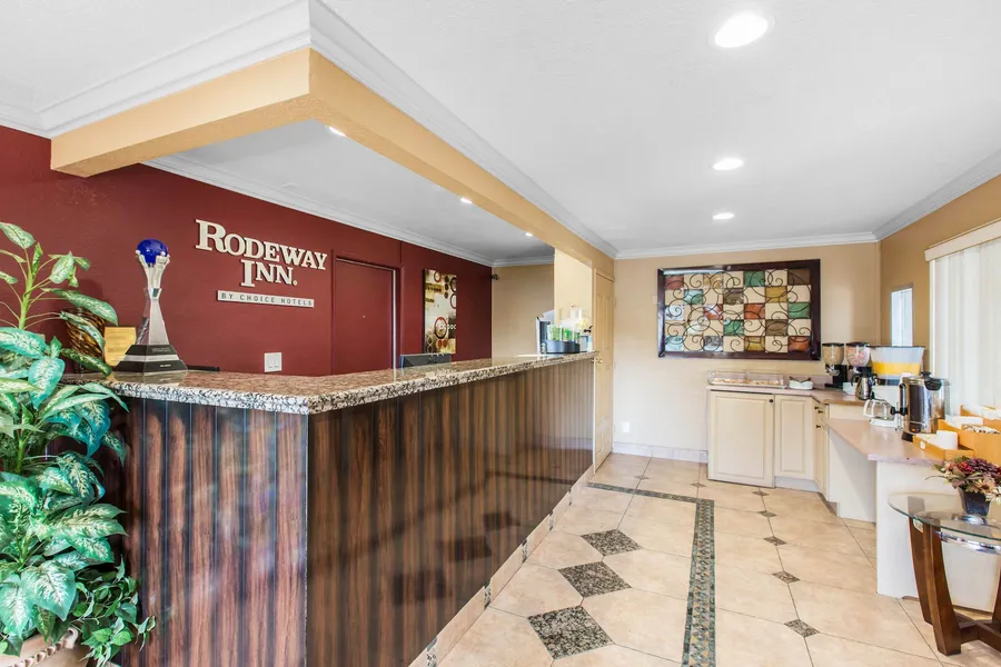 Rodeway Inn Escondido Downtown hotel detail image 6