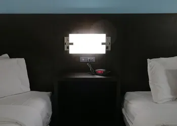 Travelodge by Wyndham Calhoun South I-75 hotel thumbnail 2