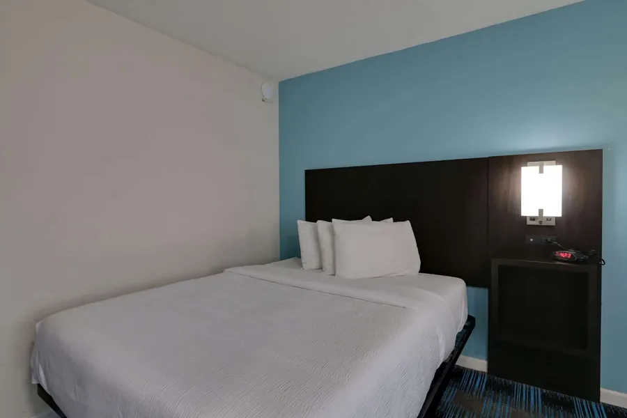 Travelodge by Wyndham Calhoun South I-75 hotel detail image 6
