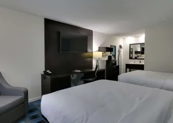 Travelodge by Wyndham Calhoun South I-75 hotel thumbnail 7