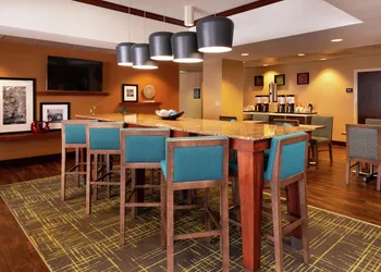 Hampton Inn Greensboro-Airport hotel thumbnail 4