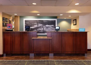 Hampton Inn Greensboro-Airport hotel thumbnail 5