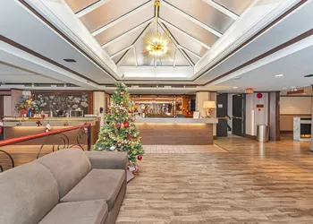 Bedford Regency Hotel hotel thumbnail 8