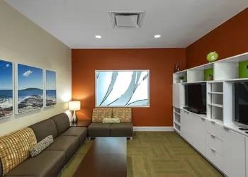 Holiday Inn Sydney - Waterfront by IHG hotel thumbnail 3