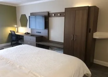 Holiday Inn Express & Suites Williamsport by IHG hotel thumbnail 5