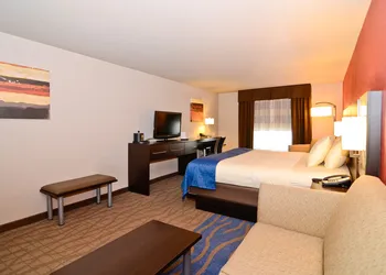 Astoria Hotel and Event Center hotel thumbnail 2