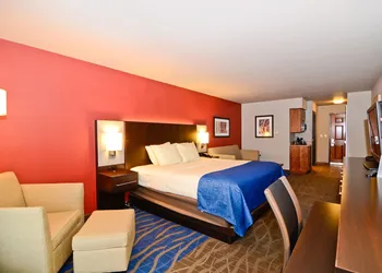 Astoria Hotel and Event Center hotel thumbnail 5