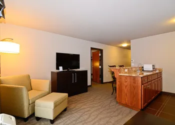 Astoria Hotel and Event Center hotel thumbnail 8