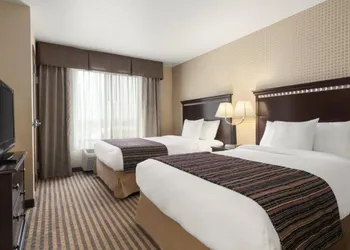 University Hotel - Davis Area by IHG hotel thumbnail 3