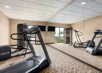 University Hotel - Davis Area by IHG hotel thumbnail 8
