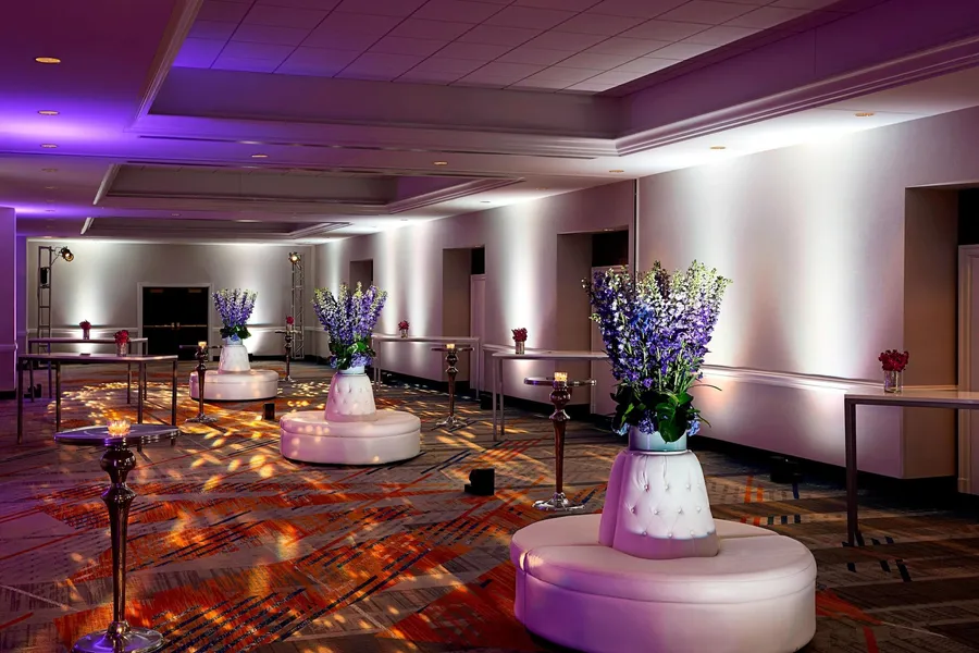 New York Marriott at the Brooklyn Bridge hotel detail image 6