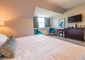 Idlewyld Inn & Spa hotel thumbnail 7