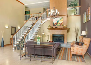 Best Western Plus Waco North hotel thumbnail 2