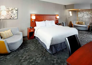 Courtyard by Marriott Akron Stow hotel thumbnail 5