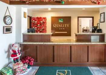 Quality Inn Moriarty hotel thumbnail 5
