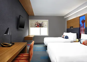 Aloft by Marriott Calgary University hotel thumbnail 4