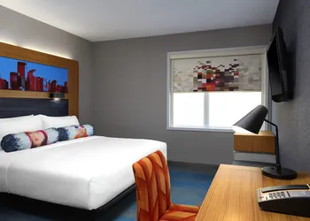 Aloft by Marriott Calgary University hotel thumbnail 5