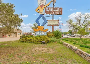 Ranchmen Motel hotel thumbnail 3