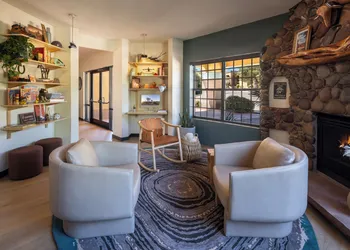 Mountain Modern Sedona hotel thumbnail 5