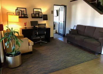 Blankenbaker Inn by IHG hotel thumbnail 5