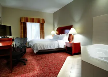 Hilton Garden Inn Elkhart hotel thumbnail 4