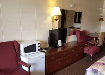 Red Carpet Inn Blacksburg hotel thumbnail 5
