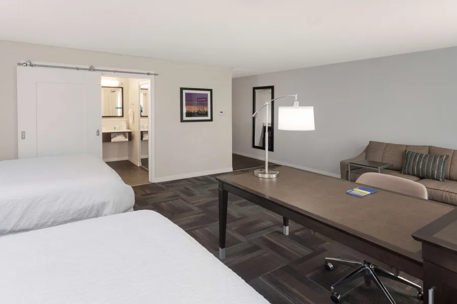 Hampton Inn & Suites Munster hotel detail image 6