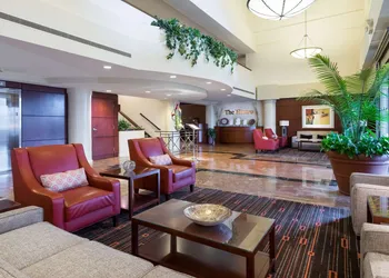 DoubleTree Suites by Hilton Hotel Cincinnati - Blue Ash hotel thumbnail 2
