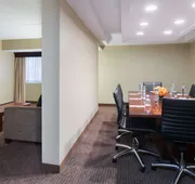 DoubleTree Suites by Hilton Hotel Cincinnati - Blue Ash hotel detail image 5